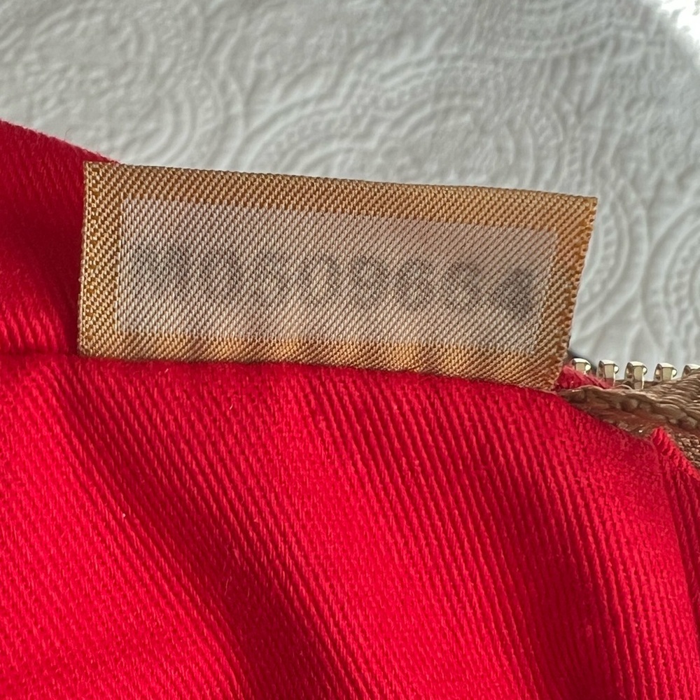 D&B Pebble Grain Crossbody in the greatest color! - Picture 9 of 10